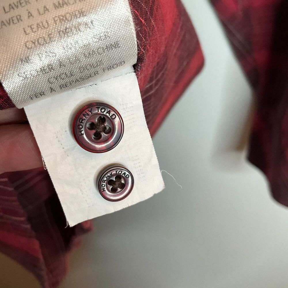 Horny Toad Organic Cotton Red Plaid Button Up L/S Size Large - Picture 7 of 11
